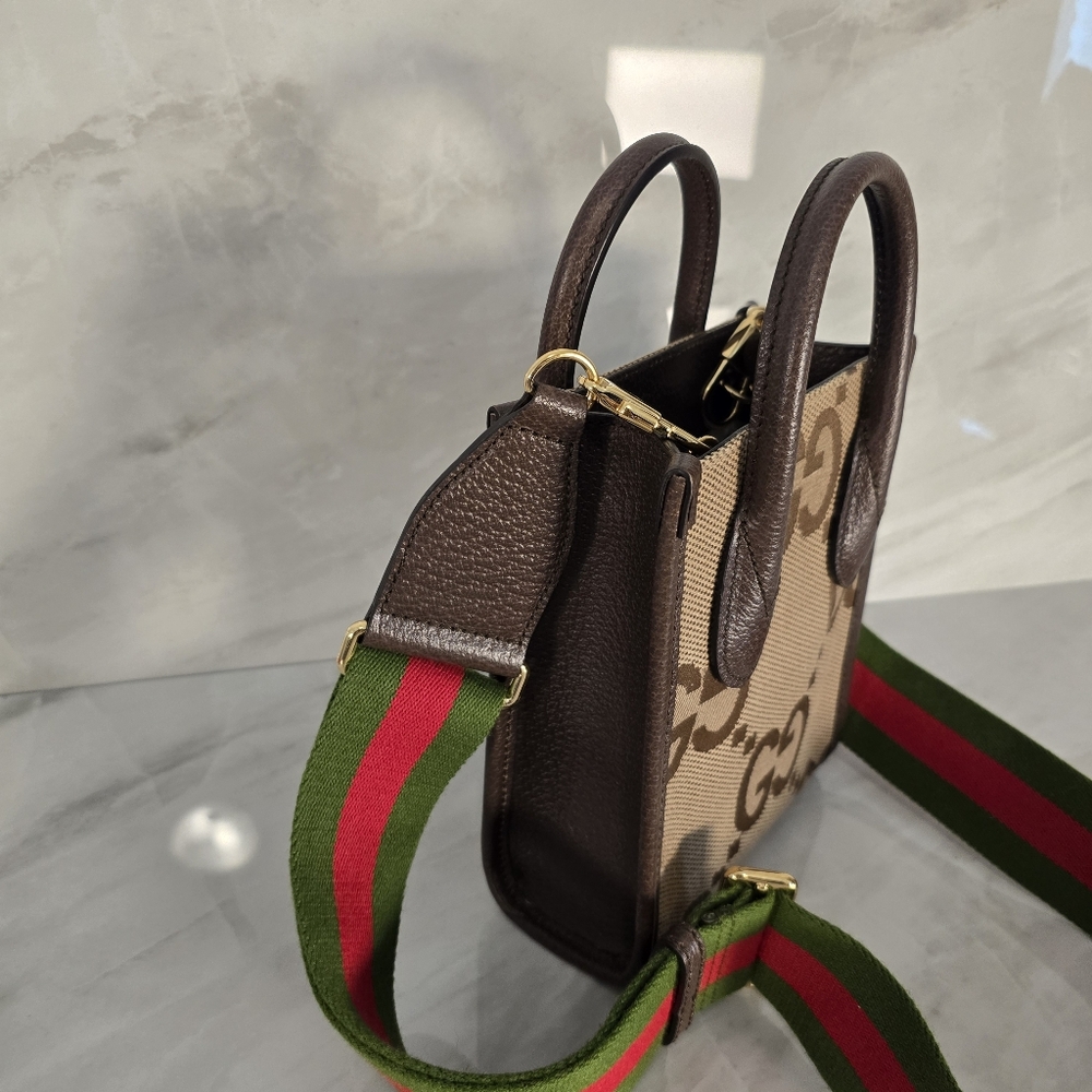 Gucci Jumbo GG Crossbody Bag - Picture 7 of 13